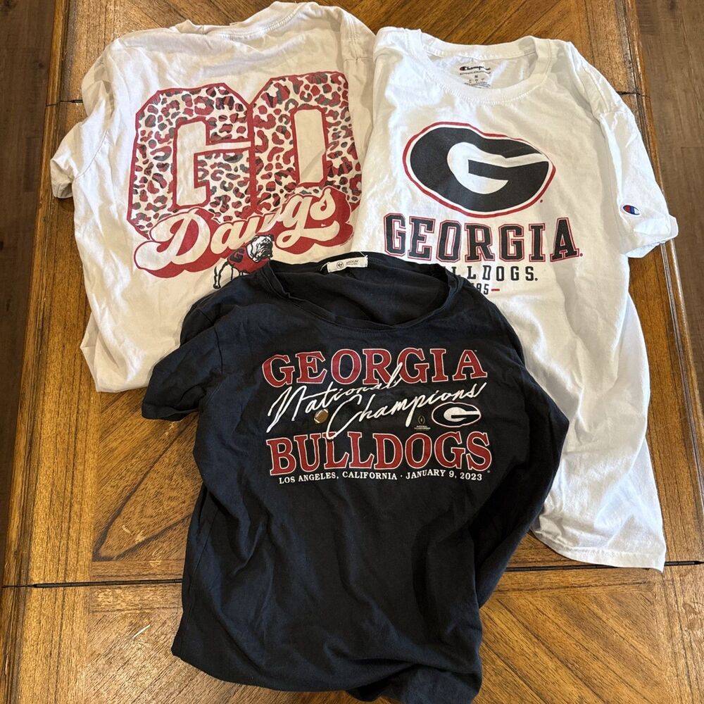 BUNDLE OF THREE GEORGIA BULLDOGS T-SHIRTS Fair Used Condition Womens Sizes S/M